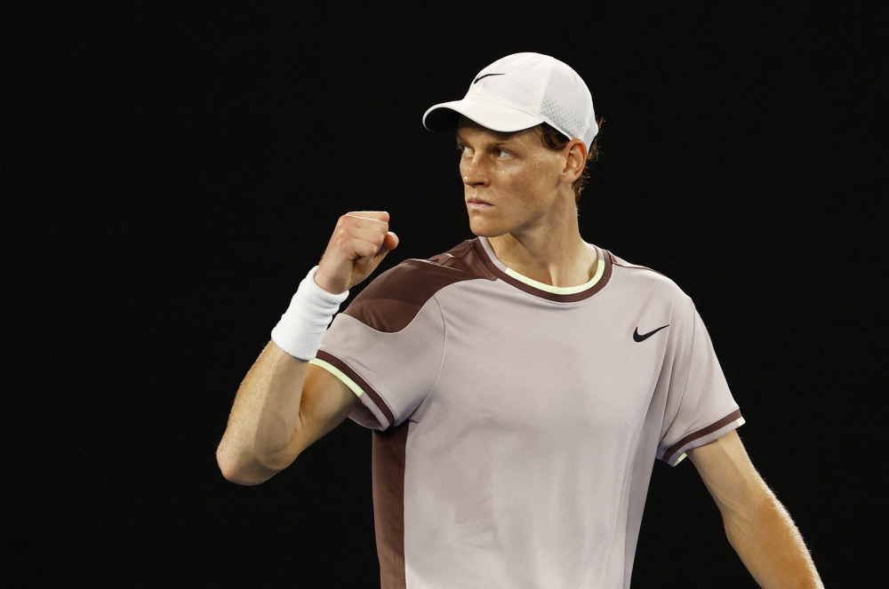 通过莱万和 通过莱万和